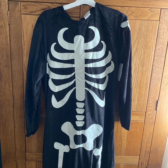 HALLOWEEN GLOW IN THE DARK
SKELETON
ADULT COSTUME, 2-PIECE, L-XL NWT - Picture 3 of 10